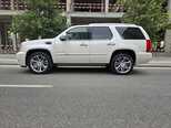 Cadillac Escalade-10