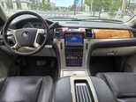 Cadillac Escalade-14