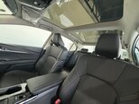 Toyota Camry-16