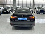 Lexus ES 300h-7