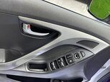 Hyundai Avante-10