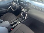 Toyota Corolla Cross-10