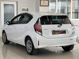 Toyota Aqua-5