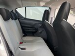 Toyota Aqua-13