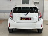 Toyota Aqua-7