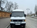 Mercedes 208 D-1