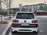 Volkswagen Touareg-9