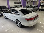 Hyundai Grandeur-9