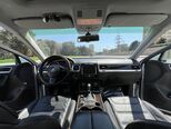 Volkswagen Touareg-8