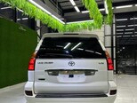 Toyota Land Cruiser Prado-6