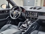 Porsche Cayenne-13