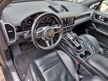 Porsche Cayenne-11