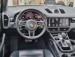 Porsche Cayenne-12