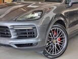 Porsche Cayenne-2