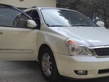 Kia Carnival-5