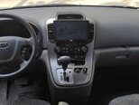 Kia Carnival-9