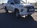 Mitsubishi L200-2