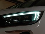 Opel Crossland X-8