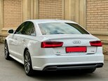 Audi A6-3