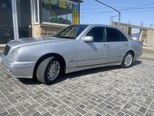 Mercedes E 220 d-13