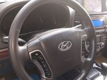 Hyundai Santa Fe-4