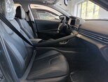 Hyundai Elantra-8