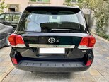 Toyota Land Cruiser-7
