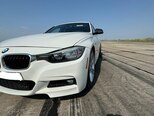 BMW 330-4