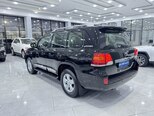 Toyota Land Cruiser-5