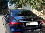 Mercedes E 300 de-4