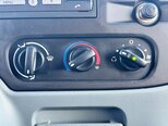 Ford Transit-13
