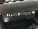 Lexus ES 300h-11