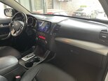 Kia Sorento-9