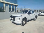 Mitsubishi L200-2