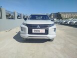 Mitsubishi L200-1