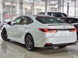 Toyota Camry-6