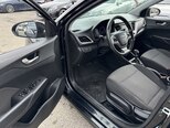 Hyundai Accent-14
