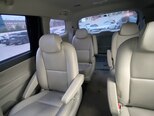 Kia Carnival-12