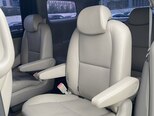 Kia Carnival-10