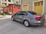 Volkswagen Jetta-5