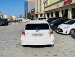 Toyota Aqua-7