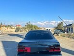 Mercedes E 220 d-3