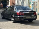 Mercedes E 220 d-3