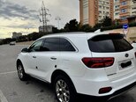 Kia Sorento-3