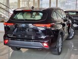 Toyota Highlander-13