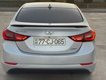 Hyundai Elantra-5