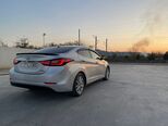 Hyundai Elantra-4