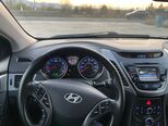 Hyundai Elantra-7