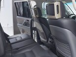Toyota Land Cruiser-8