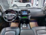 Toyota Land Cruiser-10